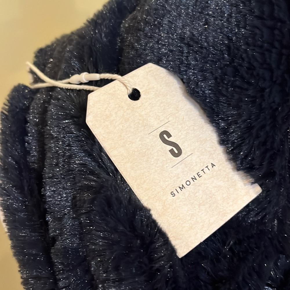 Simonetta, navy, infinity scarf - Picture 2 of 5